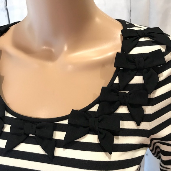 kate spade Tops - Kate Spade XS striped knit shirt bows at neck NICE